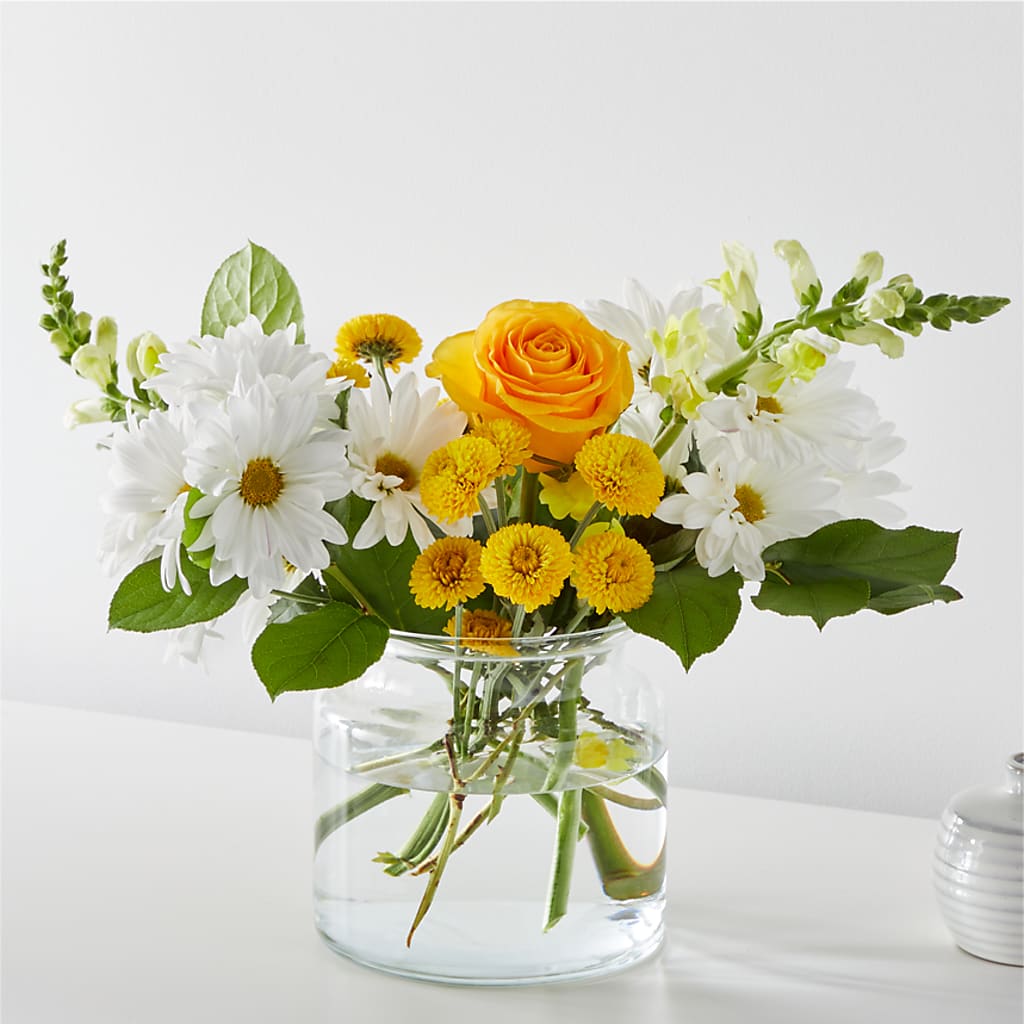 Sun Salutation Bouquet – LAVENDER'S FLOWERS, Richmond BC