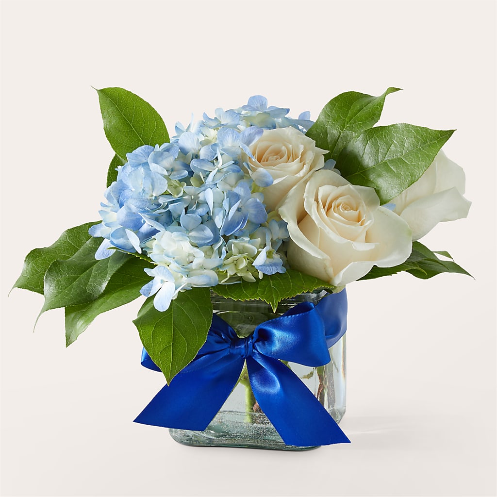 Sky Blue Delight Bouquet – LAVENDER'S FLOWERS, Richmond BC