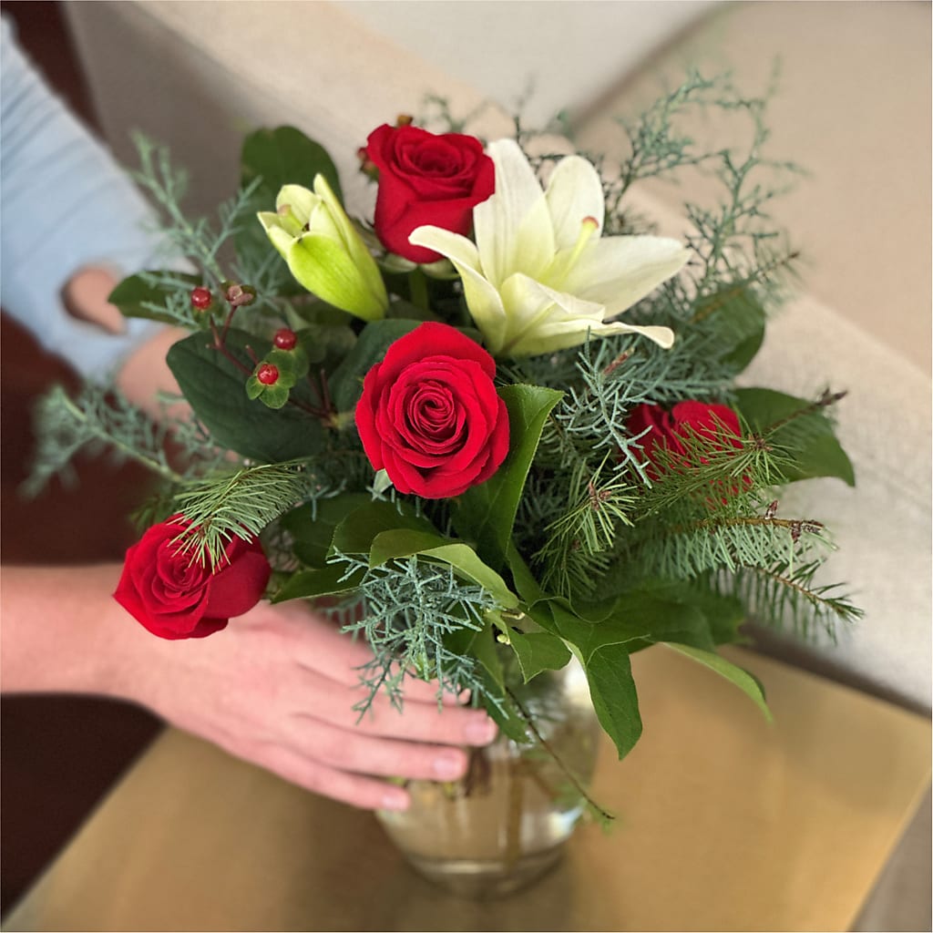 Glittering Lights Bouquet – LAVENDER'S FLOWERS, Richmond BC