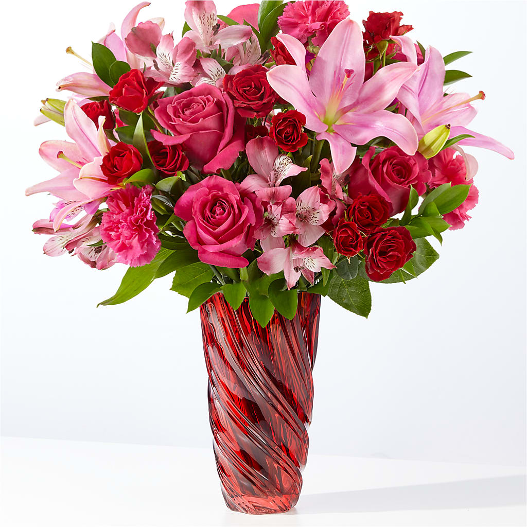 In Love Bouquet with Luxe Swirl Vase – LAVENDER'S FLOWERS, Richmond BC