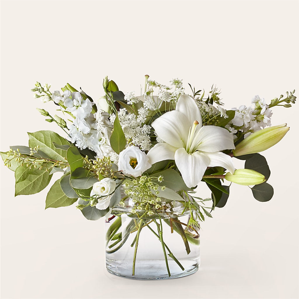 Alluring Elegance Bouquet – LAVENDER'S FLOWERS, Richmond BC