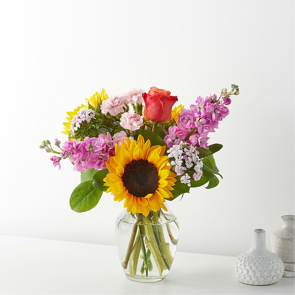 Yellow Brick Road Bouquet – LAVENDER'S FLOWERS, Richmond BC