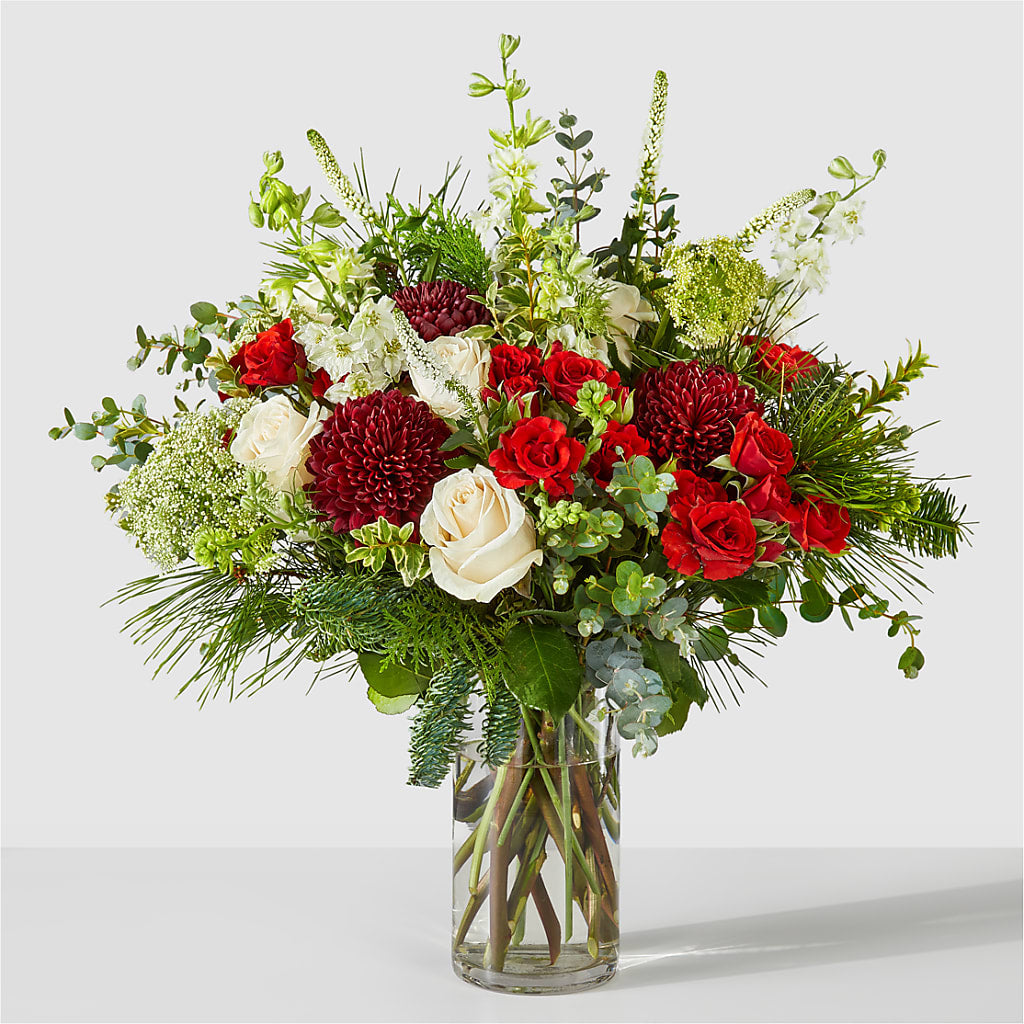 Favorite Traditions Bouquet – LAVENDER'S FLOWERS, Richmond BC