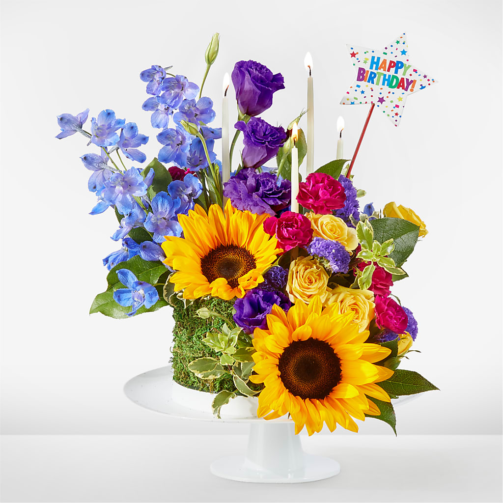 Star of the Day Floral Cake – LAVENDER'S FLOWERS, Richmond BC
