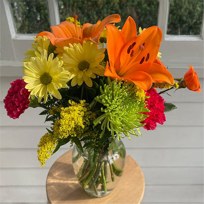 Bold & Bright – A Florist Original – LAVENDER'S FLOWERS, Richmond BC
