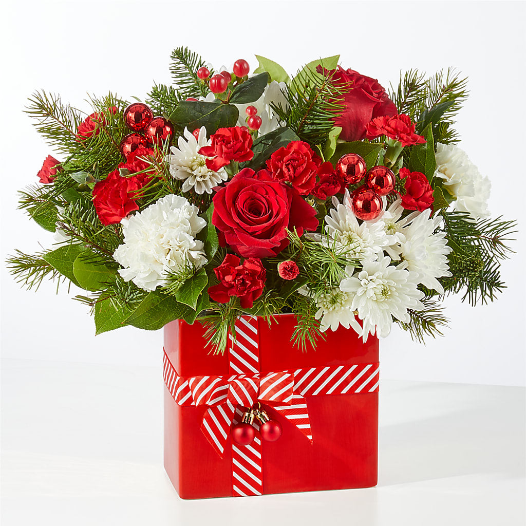 Presents Under the Tree Bouquet – LAVENDER'S FLOWERS, Richmond BC