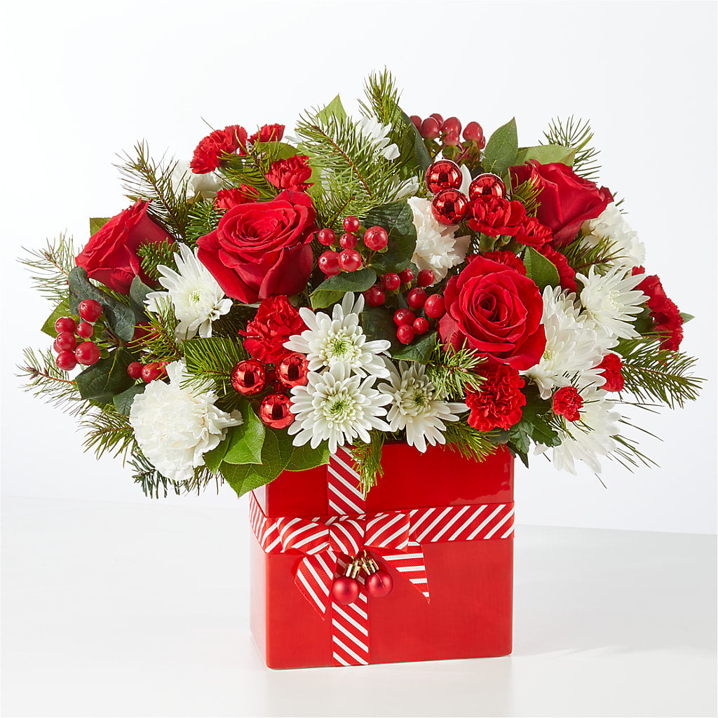 Presents Under the Tree Bouquet – LAVENDER'S FLOWERS, Richmond BC