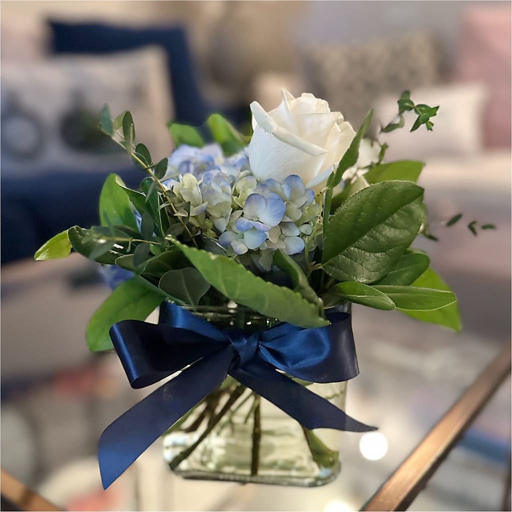 Sky Blue Delight Bouquet – LAVENDER'S FLOWERS, Richmond BC