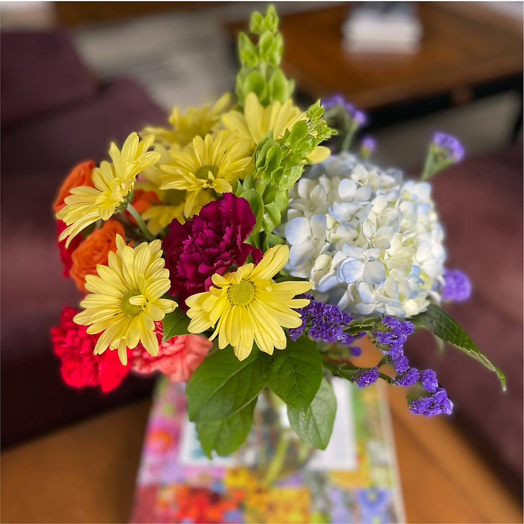 Summer Spectra - A Florist Original – LAVENDER'S FLOWERS, Richmond BC