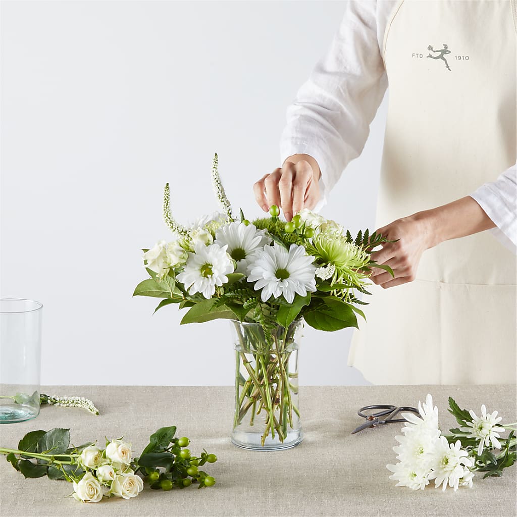 Irish Garden - A Florist Original – LAVENDER'S FLOWERS, Richmond BC