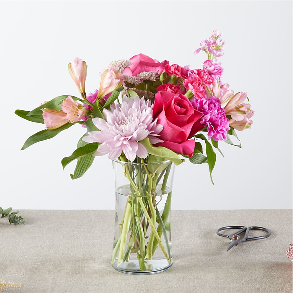 Pink Ribbon - A Florist Original – LAVENDER'S FLOWERS, Richmond BC