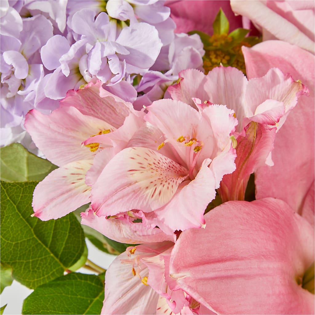 The Crown Jewel Bouquet – LAVENDER'S FLOWERS, Richmond BC
