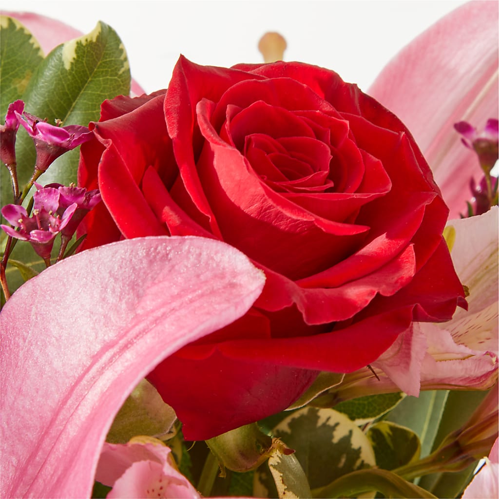 Lucky in Love Bouquet – LAVENDER'S FLOWERS, Richmond BC