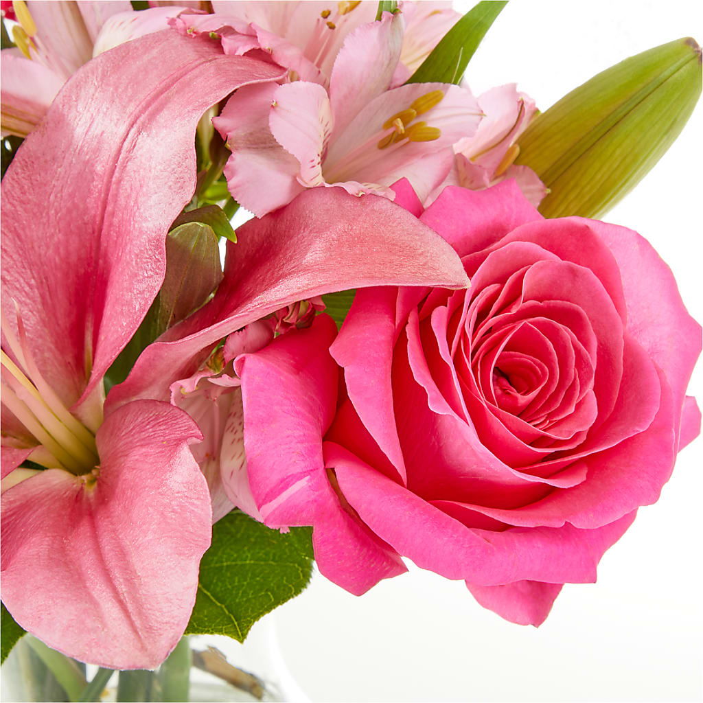 Lots of Love Bouquet – LAVENDER'S FLOWERS, Richmond BC
