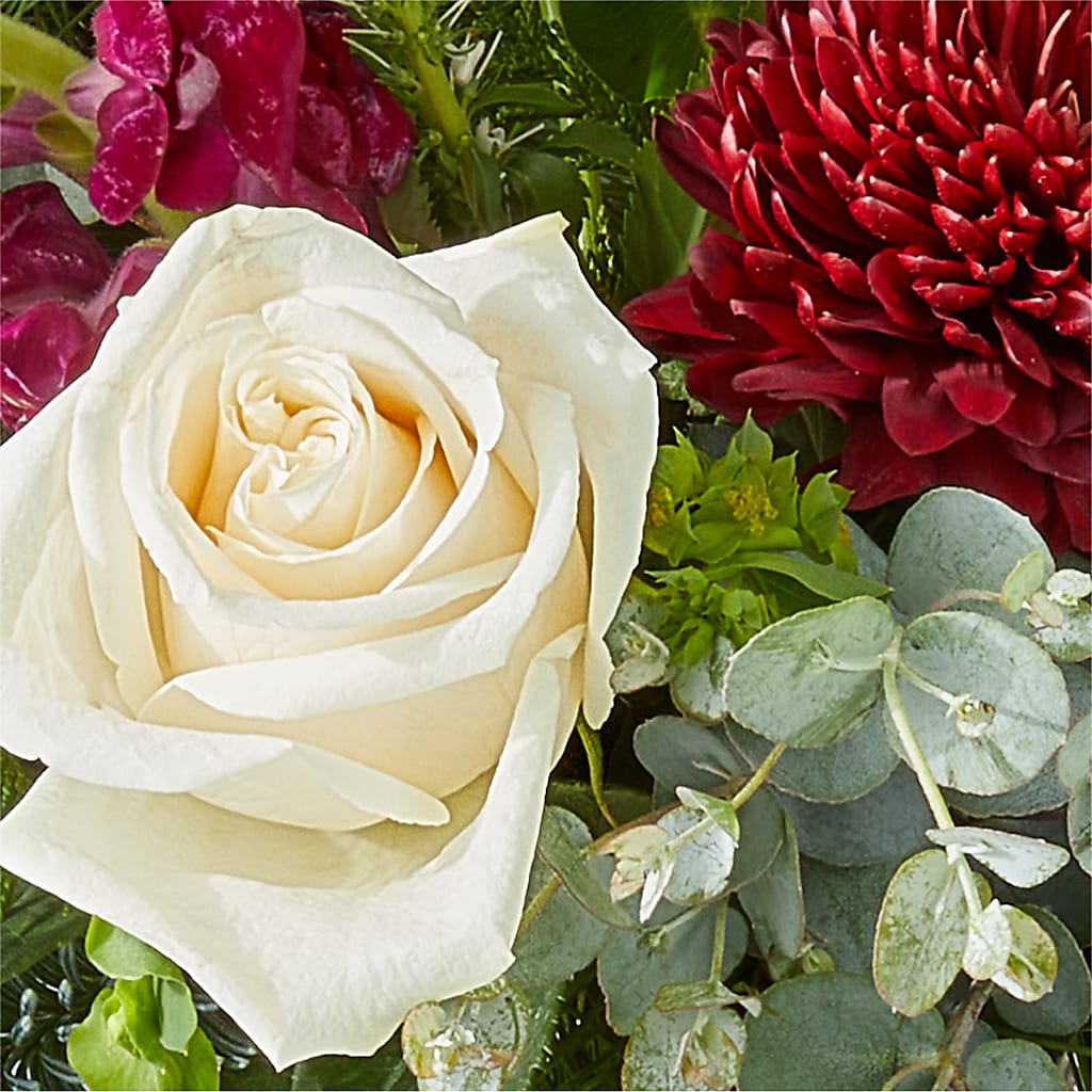 Cranberry Fizz Bouquet – LAVENDER'S FLOWERS, Richmond BC