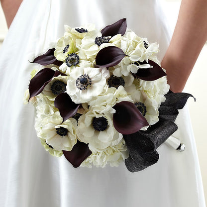 To Have and To Hold Bouquet – LAVENDER'S FLOWERS, Richmond BC